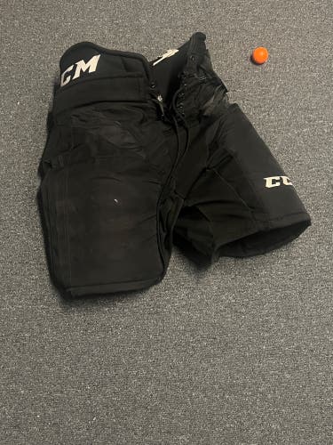 CCM HP31 Pro Stock Hockey Pants Small +1
