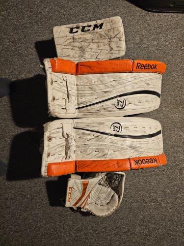 Used 29" CCM Regular Goalie Full Set