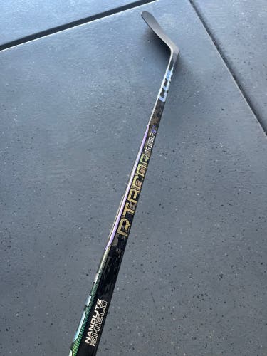 New Senior CCM Left Hand P29 RibCor Trigger 9 Pro Hockey Stick