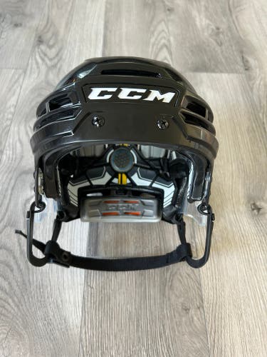 Used Small CCM  Tacks 910 Helmet