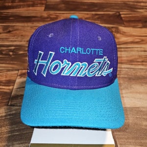 Vintage Charolette Hornets NBA Sports Specialties Fitted 100% Wool Script Hat 7⅛