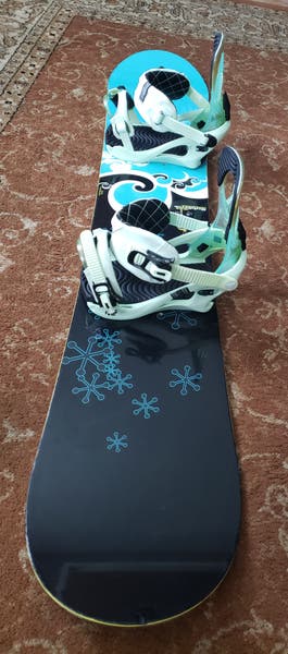 143cm Women's SNOWBOARD Rossignol SUBLIME w/k2 FREESTYLE BINDINGS