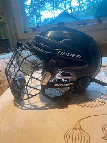Used Small Bauer Re-Akt 85 Helmet With Oreo Cage
