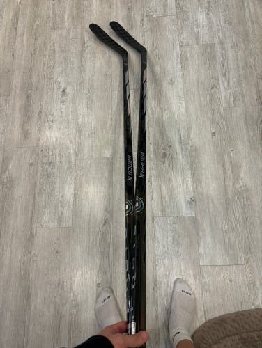 2 Pack New Senior Bauer Left Hand P92 77 Flex Proto-R Hockey Stick