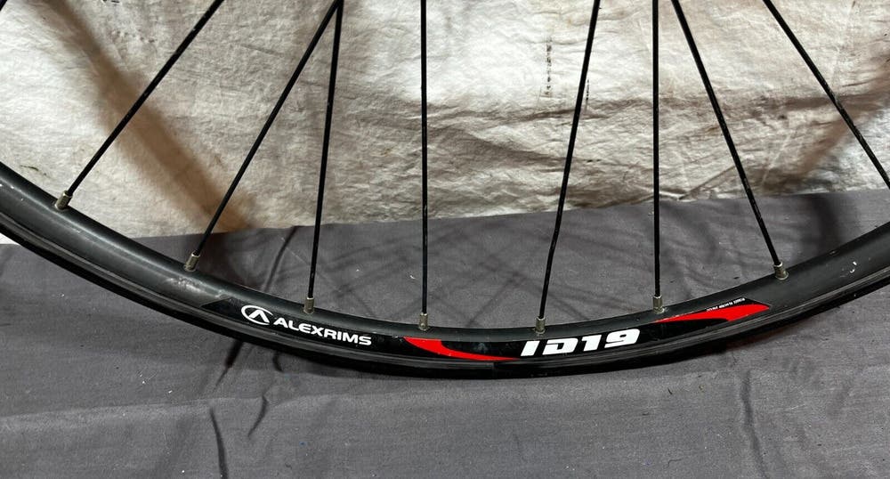 Alexrims ID19 8-Speed 32-Spoke Aluminum Disc Brake 26