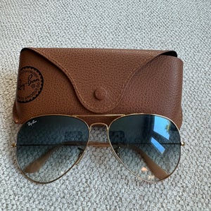 RAY-BAN: Adult Unisex Sunglasses