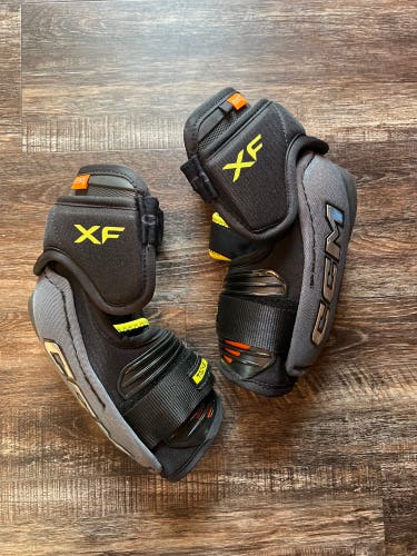 Used Senior CCM Tacks XF Elbow Pads