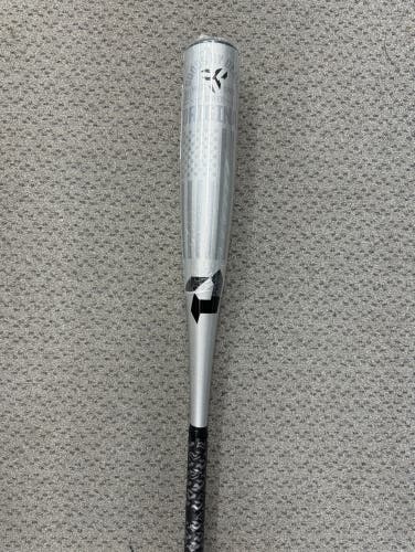 Demarini “The Goods” 28” 18 once USSSA Bat