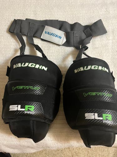 Vaughn SLR Pro Goalie Knee Pads