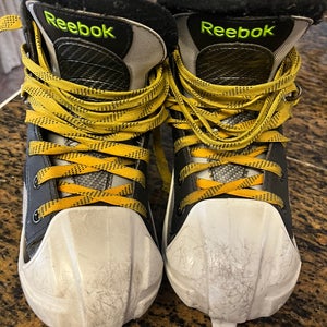 Intermediate Reebok 4k Hockey Goalie Skates Regular Width Size 3.5