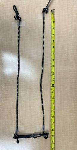 Vaughn Bungee Toe Ties Black with Bridges from Stock V9 Goalie Pads