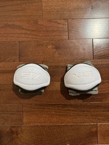 Used Adult STX Stallion 900 Arm Pads