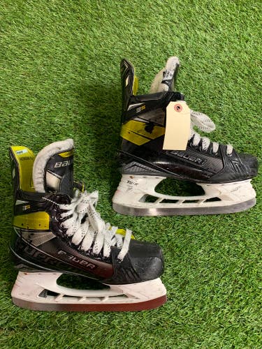 Bauer Supreme 3S Hockey Skates | Intermediate 5 (Fit1)