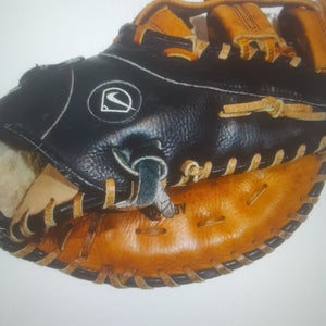 Used Nike Right Hand Throw First Base Baseball Glove 11.5"