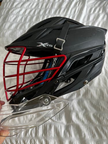 Used Goalie Cascade XRS Helmet