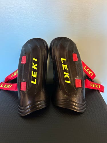 Shin Guards Used Medium Leki Shin Guard