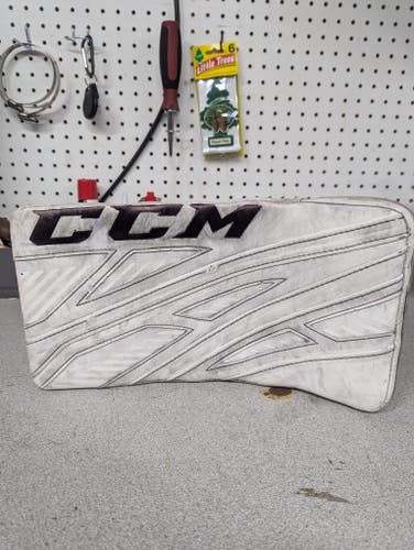 Used CCM Extreme Flex 4 Regular