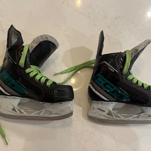 CCM Jet Speed FT 680 Skates