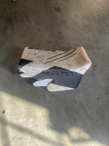 Used 2022 Bauer Regular Hyperlite