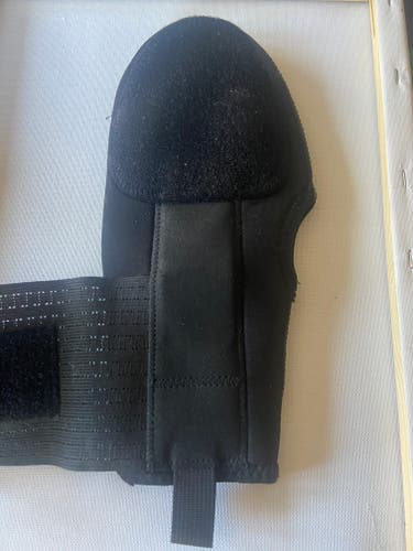 Black Used EvoShield Sliding mitt