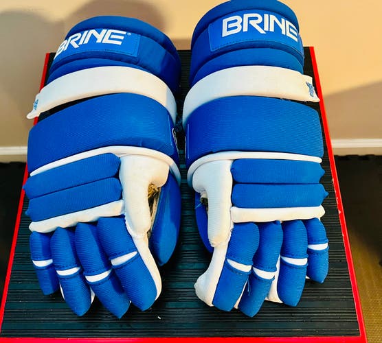 Exceptional Brine L-35 Lacrosse Gloves