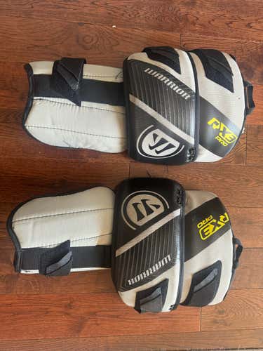 Warrior Sr. RX3 Pro Knee Guards