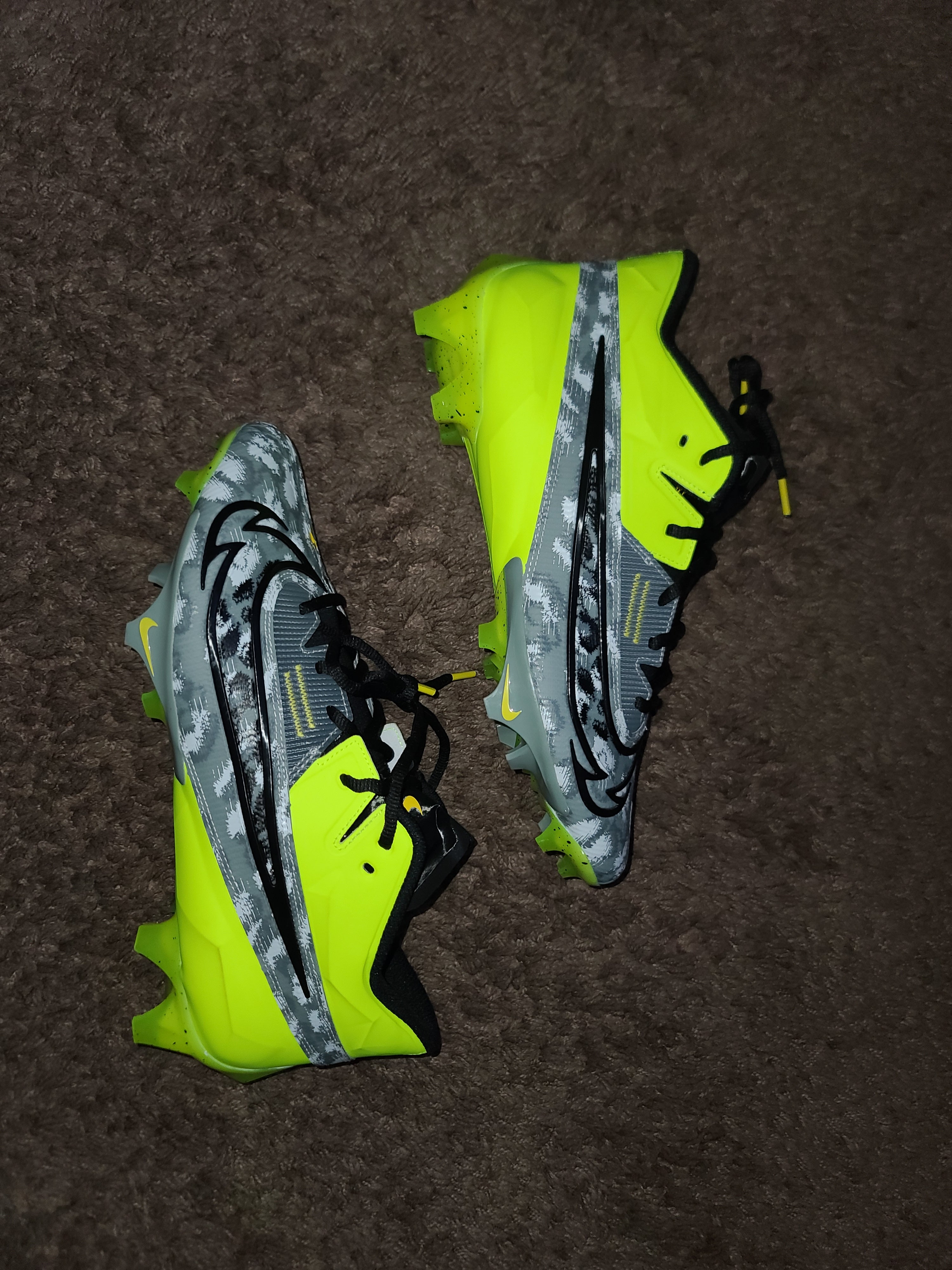 Nike Vapor Edge Elite 360 2 Football Cleats Volt FB3347-703 