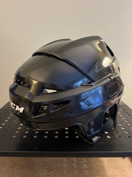 CCM Pro Stock Vector V08 Helmet