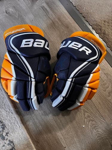 New  Bauer 15" Vapor X800 Lite Gloves