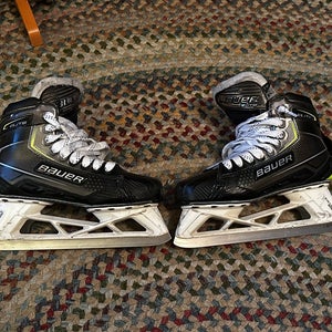 Used Senior Bauer Elite Hockey Goalie Skates