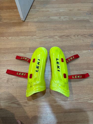 Leki shin guards