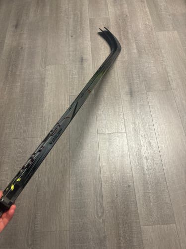 TWO PACK  Brand New Senior Bauer Right Handed P92  Vapor Hyperlite 2 Hockey Stick