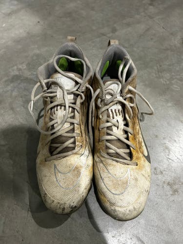 Used Adult Nike Huarache