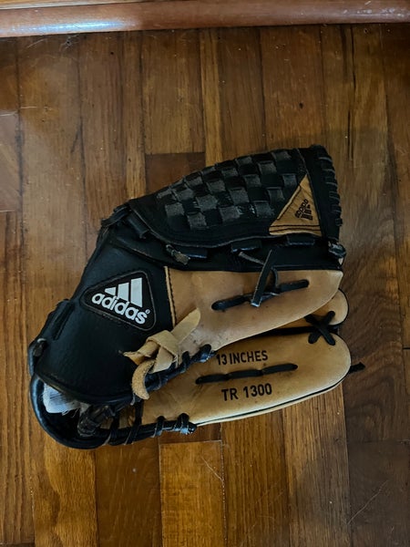 Used Outfield 13" TR 1300 Baseball Glove
