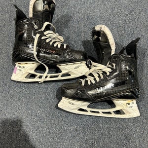 Used Senior Bauer Pro Stock 9 Supreme Mach Hockey Skates