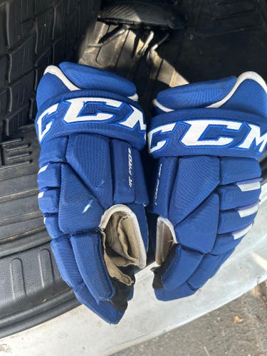Used CCM Tacks 4 Roll Gloves 14"