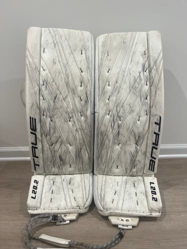 True 20.2 34” senior goalie leg pads