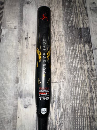 34/28 2019 Demarini Juggernaut