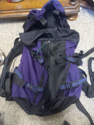 Purple Used Jansport 1995 Vintage Women's Hiking Backpack