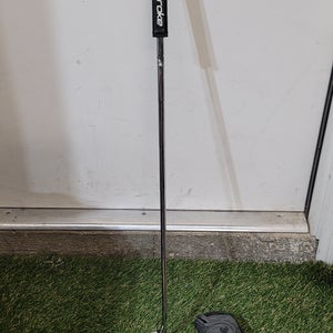 Scotty Cameron Mallet Futura Phantom Mallet Right Handed Putter 35" Preowned