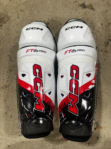 Used Senior CCM 14"  Jetspeed ft6 pro Shin Pads