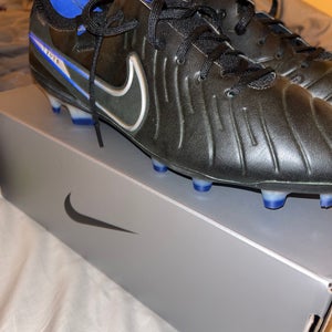 Black Used Size Men's 10.5 (W 11.5) Men's Nike Tiempo legend Molded Cleats Cleats
