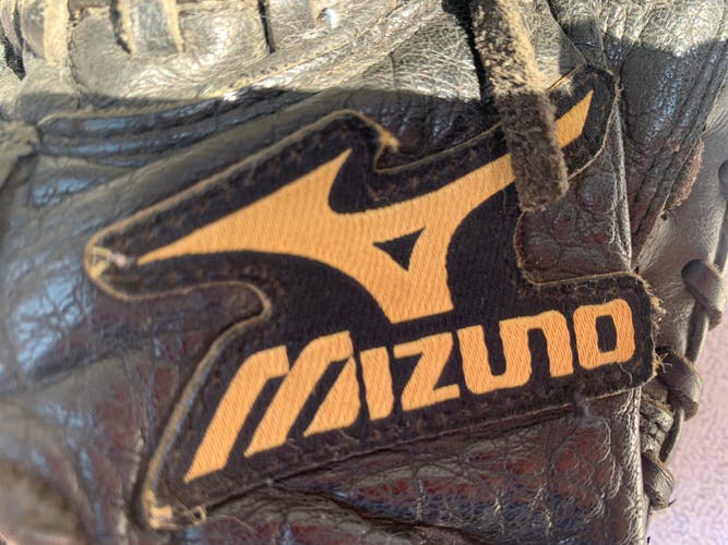 Mizuno GXC112 Youth 31.5” Catcher’s Mitt -Black