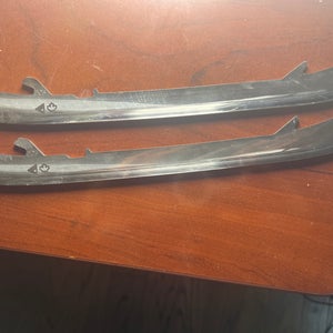 Used  263 mm Flare Steel For Bauer light speed Edge Holder.