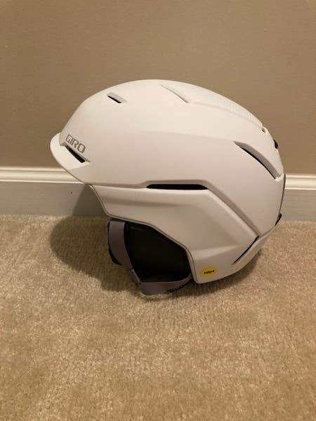 NEW White Men's Medium Giro TENET MIPS Helmet | SidelineSwap