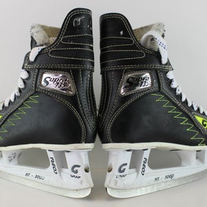 Used Junior Graf Supra 735 Hockey Skates Size 3 (Men/Boy 4 Shoe)