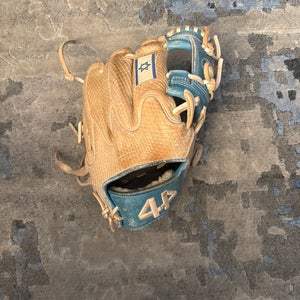 44’ Infield 11.75" Signature Series Baseball Glove