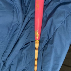 Used 2023 Stinger Maple 30 oz 33" Bat