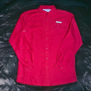 Realtree Fishing Shirt Red Vented 100% Polyester Button Long Sleeve Size Small
