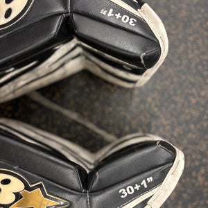 Used  Brian's  Goalie Leg Pads
